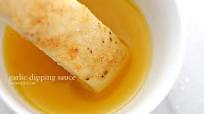 Easy Garlic Parmesan Breadsticks with Garlic Dipping Sauce Easy Garlic Parmesan Breadsticks with Garlic Dipping Sauce