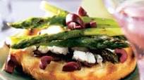Grilled Asparagus Bruschetta with Chèvre and Tapenade Grilled Asparagus Bruschetta with Chèvre and Tapenade
