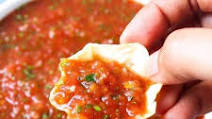 Homemade Salsa Recipe {Restaurant Style} Homemade Salsa Recipe {Restaurant Style}