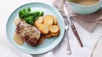 Fillet steak with peppercorn sauce Fillet steak with peppercorn sauce