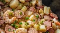 Crockpot Cajun Smothered Potatoes with Sausage and Shrimp Crockpot Cajun Smothered Potatoes with Sausage and Shrimp