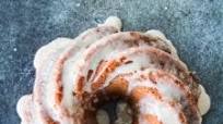 Eggnog Bundt Cake with Eggnog Sugar Glaze Eggnog Bundt Cake with Eggnog Sugar Glaze