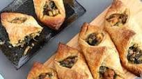 Palak Paneer Puff