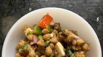 चना ग्रीक सलादchana greek salad recepie in hindi) चना ग्रीक सलादchana greek salad recepie in hindi)