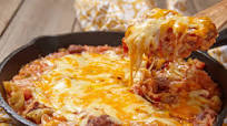 Comfort Food Recipes: Cheesy Beef Skillet Comfort Food Recipes: Cheesy Beef Skillet