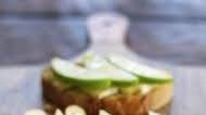 Apple, Brie and Honey Bruschetta Apple, Brie and Honey Bruschetta