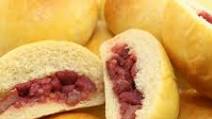 Baked Pork Buns / Banh Bao Nuong Baked Pork Buns / Banh Bao Nuong