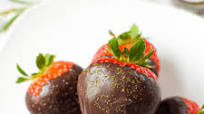 Easy Cannabis Chocolate Covered Strawberries Easy Cannabis Chocolate Covered Strawberries