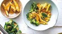 Creamy chicken-and-broccoli pasta Creamy chicken-and-broccoli pasta