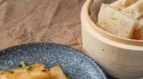 Chinese Turnip Cake - Lo Bak Go Chinese Turnip Cake - Lo Bak Go