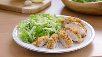 Caesar-Crusted Chicken | Hellmann's US Caesar-Crusted Chicken | Hellmann's US