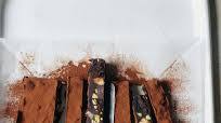 Nutty Chocolate-Fruit Refrigerator Cake Nutty Chocolate-Fruit Refrigerator Cake