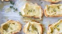 Brie Crostini Brie Crostini