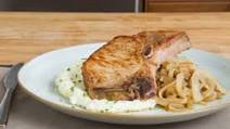 Pork Chops with Beer, Apples & Creamy Mashed Potatoes Pork Chops with Beer, Apples & Creamy Mashed Potatoes
