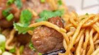 Stir Fried Pork with Egg Noodles Recipe Stir Fried Pork with Egg Noodles Recipe