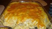 SOUR CREAM CHICKEN ENCHILADA CASSEROLE – IS DELICIOUS AND SUPER EASY TO MAKE! SOUR CREAM CHICKEN ENCHILADA CASSEROLE – IS DELICIOUS AND SUPER EASY TO MAKE!