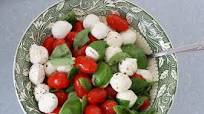 Summer Favorites: Caprese Salad Summer Favorites: Caprese Salad
