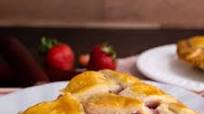 Strawberry Rhubarb Pie Strawberry Rhubarb Pie