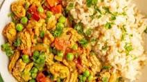 Curry ground turkey with rice and peas Curry ground turkey with rice and peas