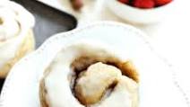 Keto Cinnamon Rolls In 5 Minutes | The BEST Easy Low Carb Cinnamon Roll Recipe Keto Cinnamon Rolls In 5 Minutes | The BEST Easy Low Carb Cinnamon Roll Recipe