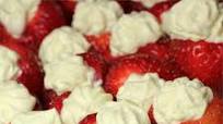 Pudding and Cream-Filled Strawberries Pudding and Cream-Filled Strawberries