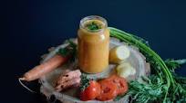Carrot and tomato with shrimps, coconut milk, curry and coriander baby purée recipe (from 12 months) Carrot and tomato with shrimps, coconut milk, curry and coriander baby purée recipe (from 12 months)
