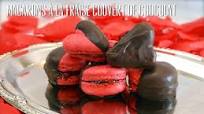 Macarons à la fraise couvert de chocolat: Chocolate-Covered Strawberry Macarons Recipe - (4.4/5) Macarons à la fraise couvert de chocolat: Chocolate-Covered Strawberry Macarons Recipe - (4.4/5)