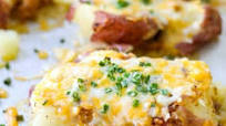 Smashed Roasted Cheesy Potatoes Smashed Roasted Cheesy Potatoes