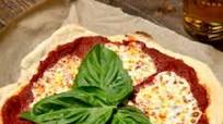 Authentic Margherita Pizza Authentic Margherita Pizza