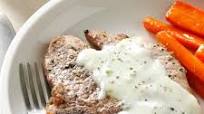 Pork Chops with Blue Cheese Sauce Pork Chops with Blue Cheese Sauce