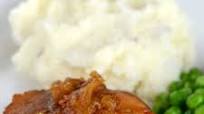Easy Pork Chops with Caramelized Onions Easy Pork Chops with Caramelized Onions