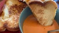 Rich and Creamy Tomato Basil Soup Rich and Creamy Tomato Basil Soup