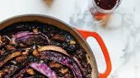 Braised Pork & Purple Cabbage | Lodge Cast Iron Braised Pork & Purple Cabbage | Lodge Cast Iron