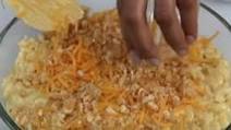 VELVEETA MAC ‘N’ CHEESE VELVEETA MAC ‘N’ CHEESE