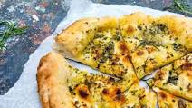 Garlic Bread Pizza Garlic Bread Pizza