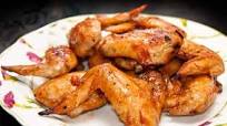 Alitas de pollo al horno con salsa barbacoa casera Alitas de pollo al horno con salsa barbacoa casera