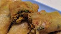 Lumpia isi rebung dan wortel Lumpia isi rebung dan wortel