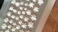 Steps to Make Homemade Merengue cookies/dominican frosting! Steps to Make Homemade Merengue cookies/dominican frosting!