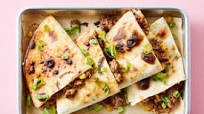 Grass-Fed Ground Beef & Cheddar Quesadillas with Corn & Scallions Grass-Fed Ground Beef & Cheddar Quesadillas with Corn & Scallions