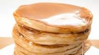 Oat Flour Pancakes (5 Ingredients!) Oat Flour Pancakes (5 Ingredients!)
