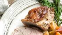 Easy One Skillet Pork Tenderloin with Rosemary and Apples Easy One Skillet Pork Tenderloin with Rosemary and Apples