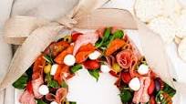 Christmas Antipasto Wreath Christmas Antipasto Wreath