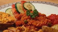Cevapcici mit Djuvecreis und Tzatziki Cevapcici mit Djuvecreis und Tzatziki