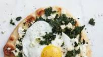 Easy spanakopita pizza Easy spanakopita pizza