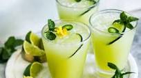Own Summer With These Cucumber-Jalapeño Margaritas Own Summer With These Cucumber-Jalapeño Margaritas