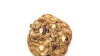 Oatmeal Cookies With White Chocolate Chips and Raisins Oatmeal Cookies With White Chocolate Chips and Raisins