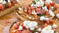 Tomato, Basil, & Goat Cheese Bruschetta Tomato, Basil, & Goat Cheese Bruschetta