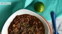 Pozole negro con huitlacoche y frijoles. Receta para las Fiestas Patrias Pozole negro con huitlacoche y frijoles. Receta para las Fiestas Patrias