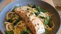 Salmon pasta with creamed Spinach Salmon pasta with creamed Spinach
