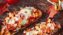 Warm Apple & Caramelized Onion Crostini with Fontina & Crispy Prosciutto Warm Apple & Caramelized Onion Crostini with Fontina & Crispy Prosciutto